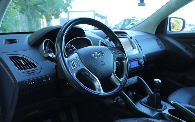 Hyundai ix35 cena 55900 przebieg: 135000, rok produkcji 2014 z Knurów małe 407